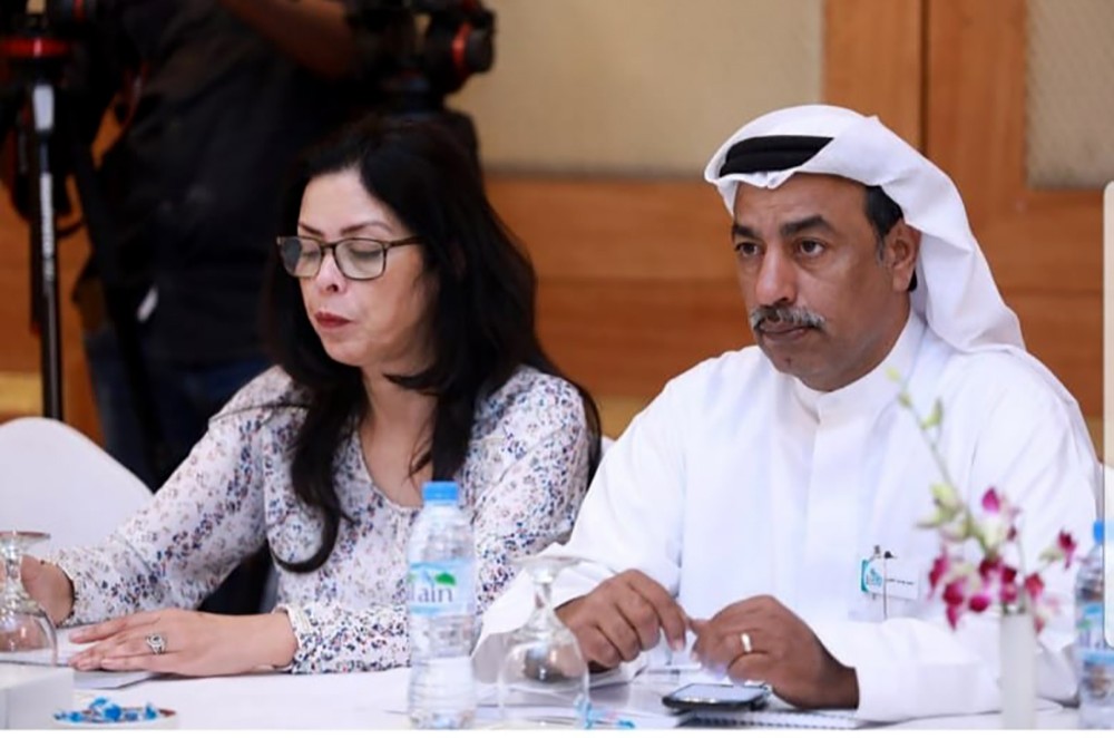 العكبري في ندوة الإخراج والسينوغرافيا