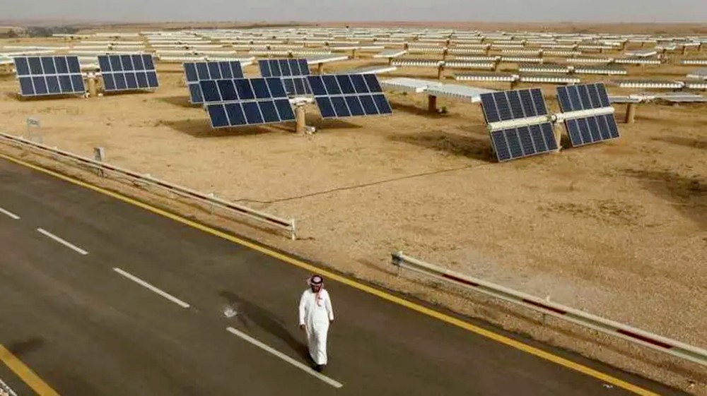 الإعلان عن أكبر مشروع للطاقة الشمسية في السعودية