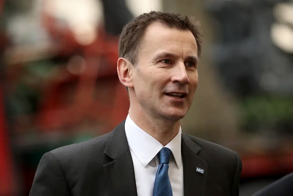 وزير خارجية بريطانيا: أزمة اليمن لن تُحل عبر وقف صادرات الأسلحة