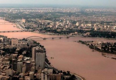 فيضانات إيران مستمرة وإخلاء عشرات القرى في الأهواز