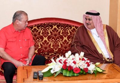 سلطان وحاكم ولاية إقليم جاهور يغادر البلاد بعد حضوره سباق جائزة البحرين الكبرى للفورملا 1