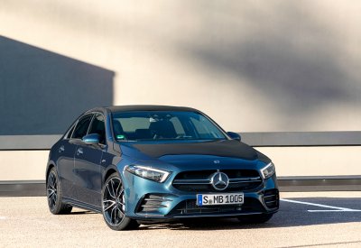 مرسيدس-AMG  تقدم سيارة جديدة من السيارات المدمجة