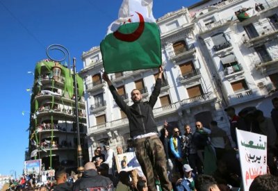 بعد استقالة بوتفليقة.. واشنطن: مستقبل الجزائر بيد شعبها
