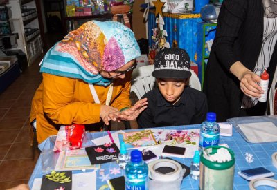مبادرة "ابتسامة" تنظم ورشة فنية لأبطالها الصغار