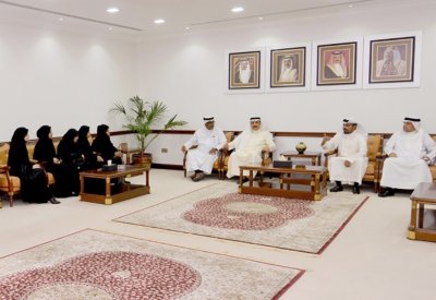 حميدان يلتقي باحثات عن عمل من خريجات علم الاجتماع والخدمة الاجتماعية