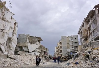 مقتل 15 بقصف متبادل للنظام والمعارضة شمال غرب سوريا