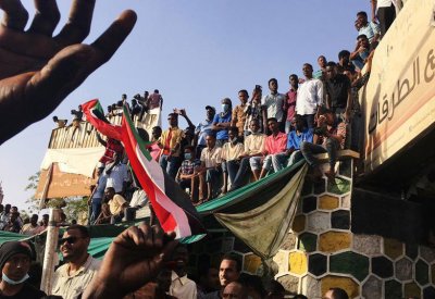 سفارات غربية: آن الأوان لانتقال سياسي صادق بالسودان