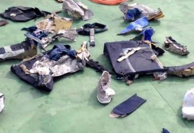 مصر ترفض التقرير الفرنسي: لا قصور تسبب بسقوط الطائرة
