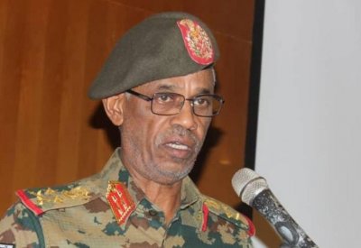 السودان.. مجلس عسكري يستلم السلطة لمدة عامين