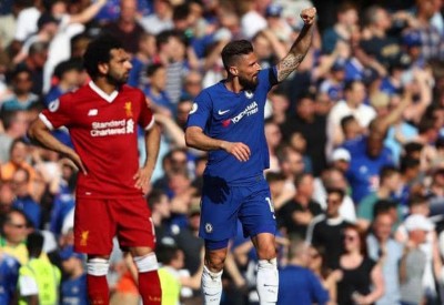 أول لاعب يرد على الهتافات العنصرية ضد صلاح