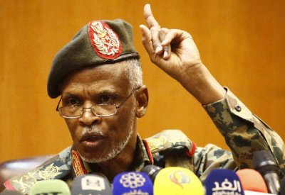 المجلس العسكري السوداني: لا نمثل انقلاباً ولسنا طامعين بالسلطة