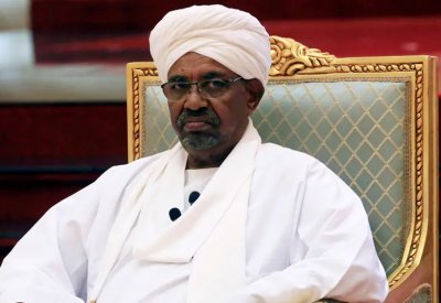 بعد الإطاحة بالبشير.. كيف ينظر العالم لديون السودان؟