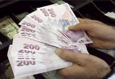 اتساع عجز الميزانية التركية إلى 4 مليارات دولار في مارس