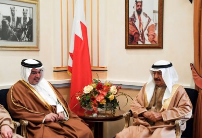 سمو رئيس الوزراء وسمو ولي العهد‎: الحكومة لن تتردد في اتخاذ كافة الإجراءات التي تضمن الحفاظ على السلم الأهلي
