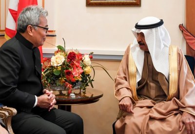 سمو رئيس الوزراء يؤكد حرص مملكة البحرين على توثيق العلاقات مع مملكة ماليزيا