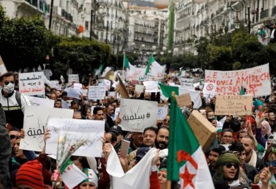 الجزائر.. قوى الحراك الطلابية تدعو لإضراب مفتوح