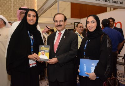 ميرزا يثني على مشاركة هيئة كهرباء الشارقة في ملتقى الطاقة المستدامة
