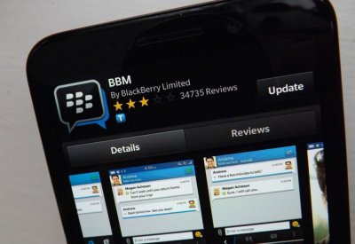 "بلاك بيري" توقف تطبيق التراسل الشهير "BBM"