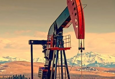 برنت يقفز3% لـ74 دولارا مع ترقب إنهاء إعفاءات نفط إيران