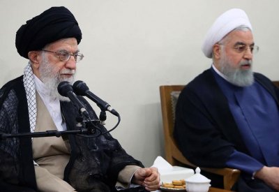انقسام داخل القيادة الإيرانية نتيجة "إلغاء الإعفاءات"