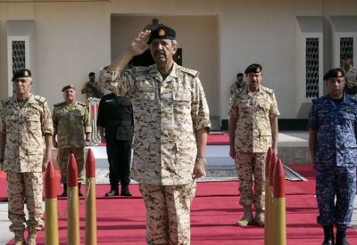 القائد العام يشهد ختام فعاليات التمرين البحري التعبوي (فجر العواصف / 23)‎