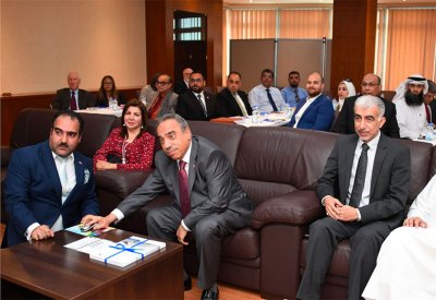 "خلف": مستمرون في تنفيذ رؤية البحرين الاقتصادية 2030