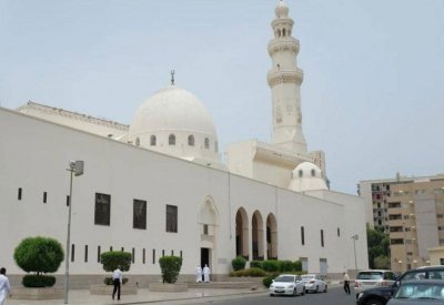 السعودية.. ضوابط لنقل الأذان والصلوات عبر مكبرات الصوت