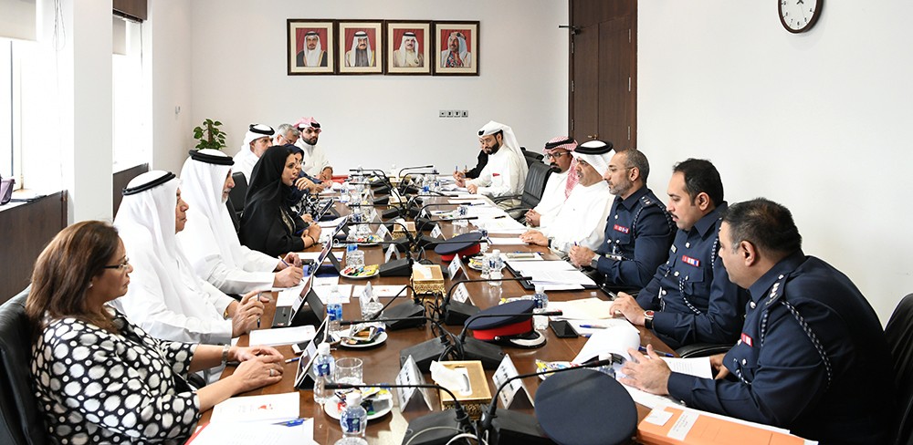 "خدمات الشورى" تعد مسودة تقريرها بشأن قرار مجلس النواب بشأن مشروع قانون تنظيم سوق العمل