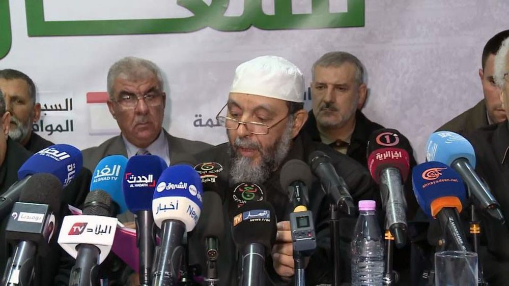 المعارضة الجزائرية ترفض قرارات الرئاسة والحكومة الجديدة