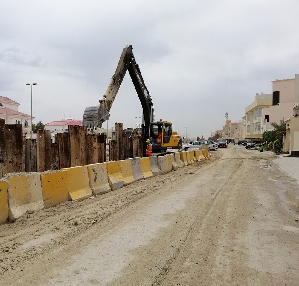 (الأشغال): شبكة عراد للصرف الصحي في المراحل الأخيرة