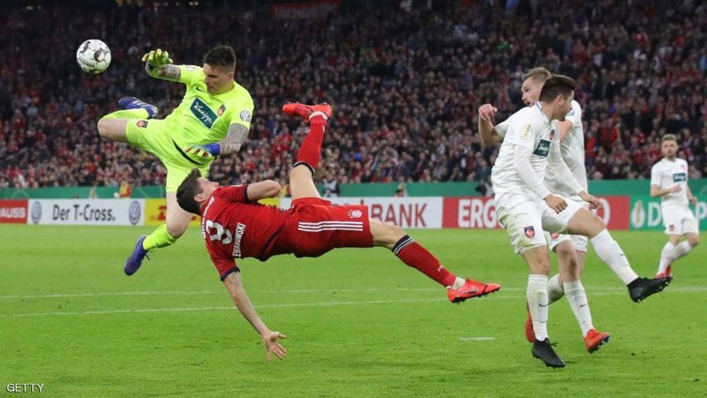  ليفاندوفسكي يقود بايرن ميونخ إلى نصف نهائي كأس ألمانيا