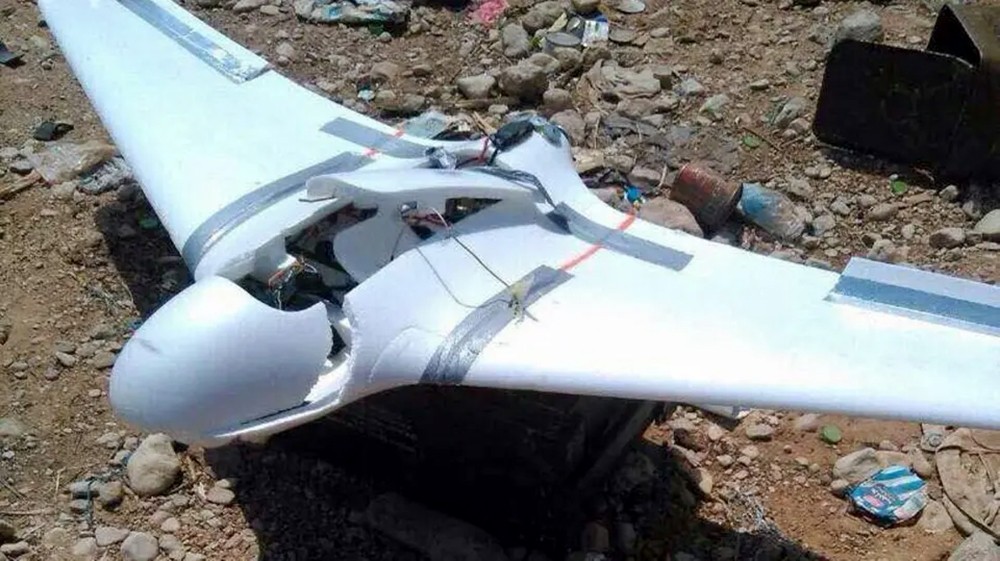 اليمن.. إسقاط طائرة حوثية مفخخة في الحديدة