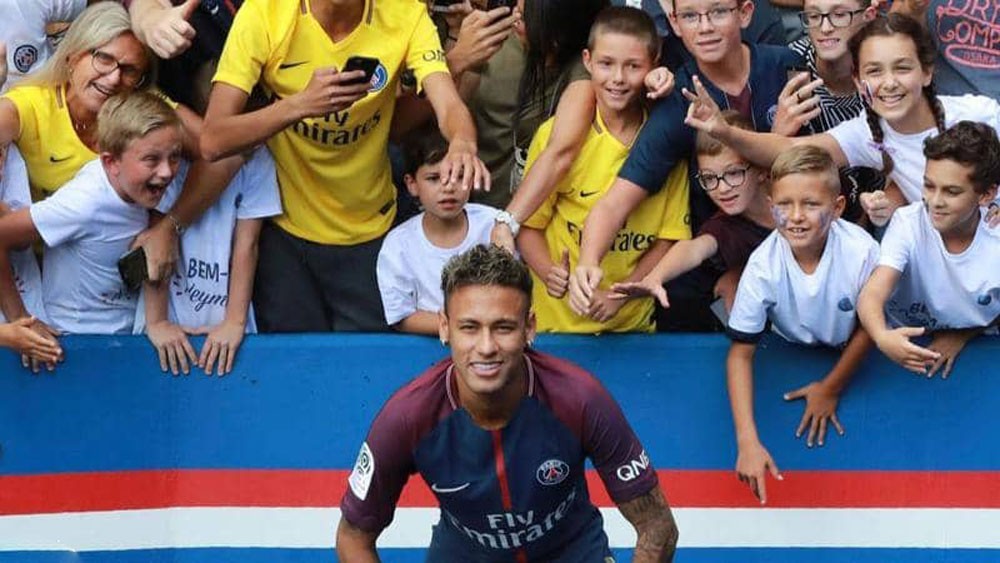 نيمار يصارع الإصابة للحاق بكأس فرنسا