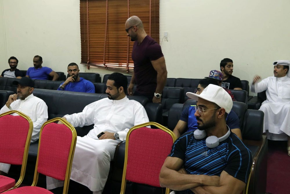 اتحاد رفع الأثقال يقيم محاضرة للمعايير التحكيمية في لعبة بناء الأجسام