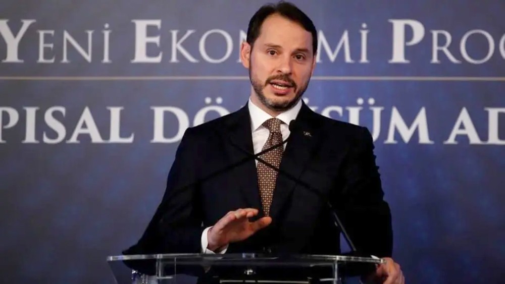 صهر أردوغان يفشل في إقناع المستثمرين بتجديد الثقة في اقتصاد تركيا