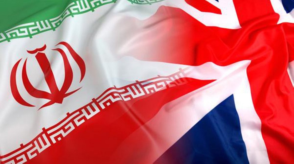 بريطانيا تحذر مواطنيها من السفر إلى إيران