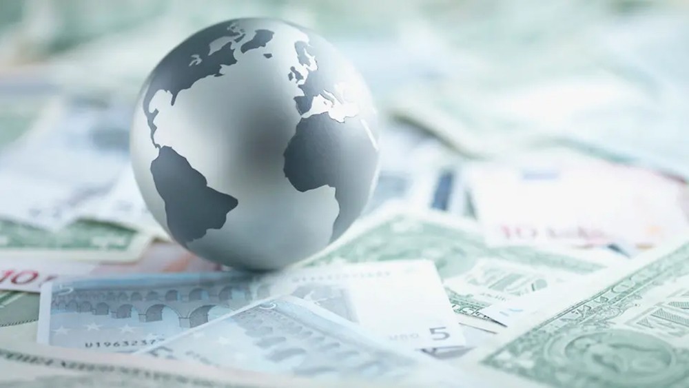 البريكست والحرب التجارية.. مخاطر تهدد النمو العالمي
