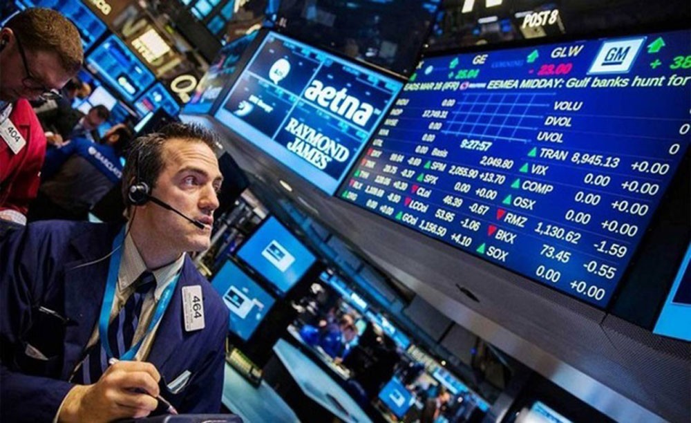 ارتفاع مؤشرات الأسهم الأمريكية في بورصة وول ستريت