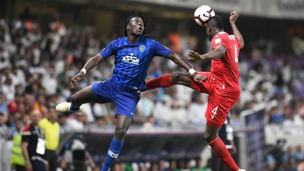 النجم يهزم الهلال في الرمق الأخير ويتوج بكأس زايد