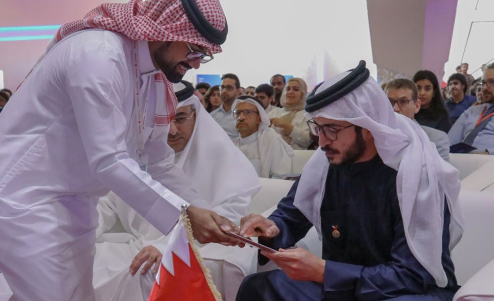تدشين أكاديمية الذكاء الاصطناعي في بوليتكنك البحرين