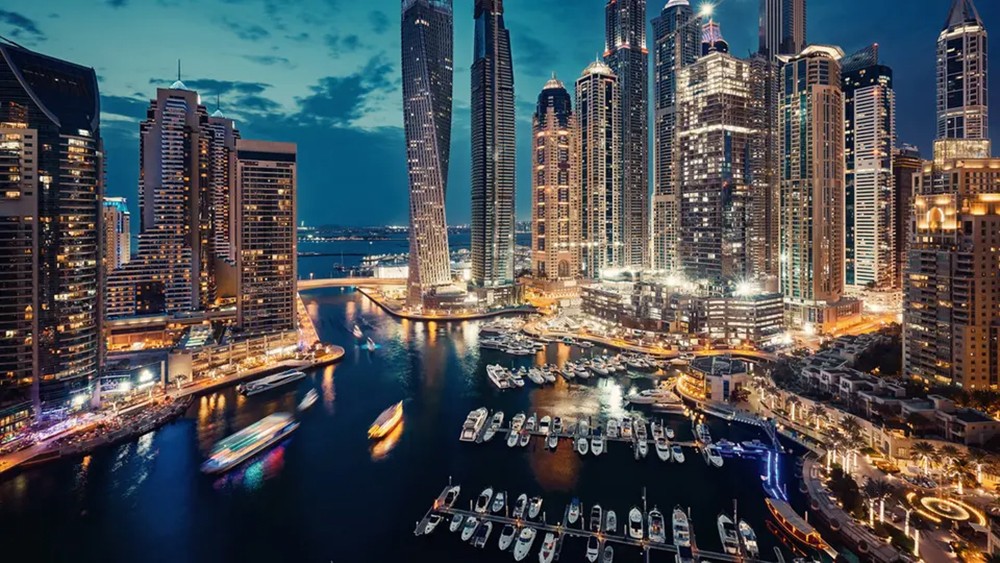 نمو يلامس الـ4% لاقتصاد إمارة دبي في 2020