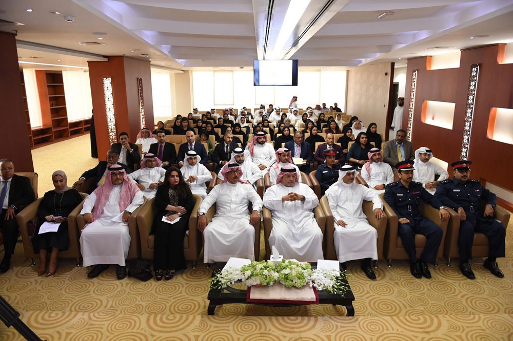 "المعهد القضائي" يختتم تدريب الدفعة 11 من المحامين الجدد بحضور وزير "العدل"