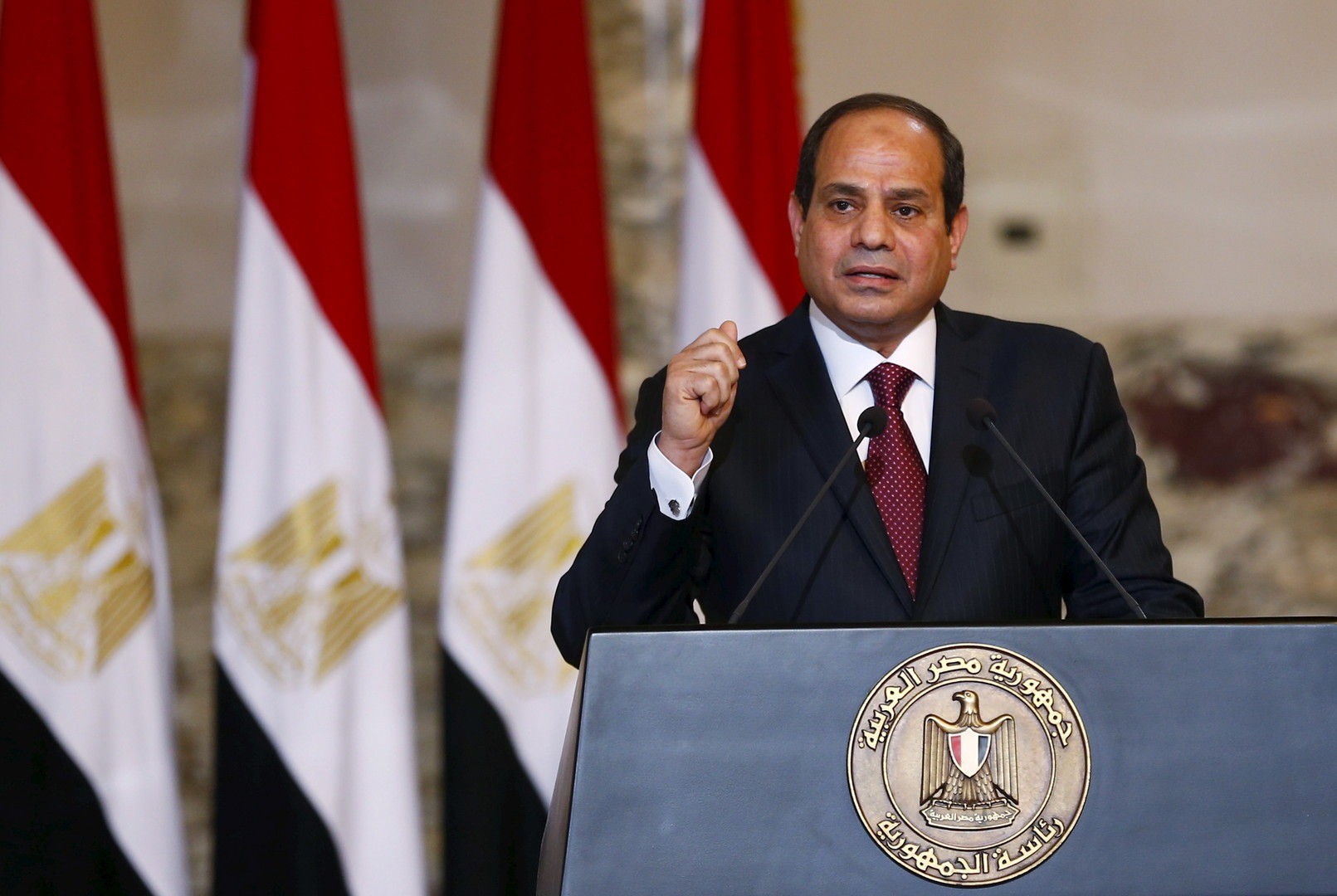الرئيس المصري يصدر قرارا بتمديد حالة الطوارئ