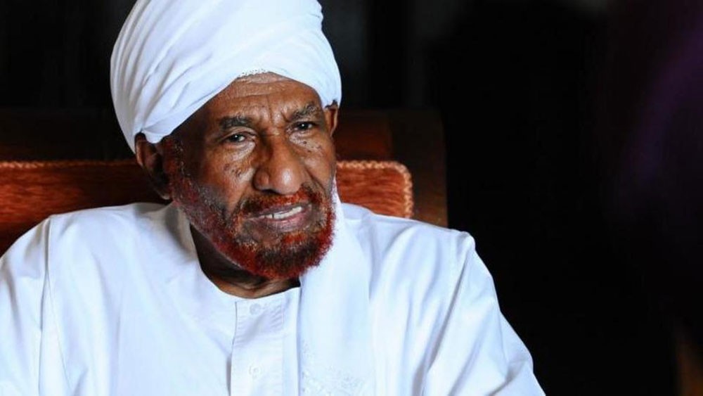 الصادق المهدي: العسكري السوداني سيسلم السلطة للمدنيين
