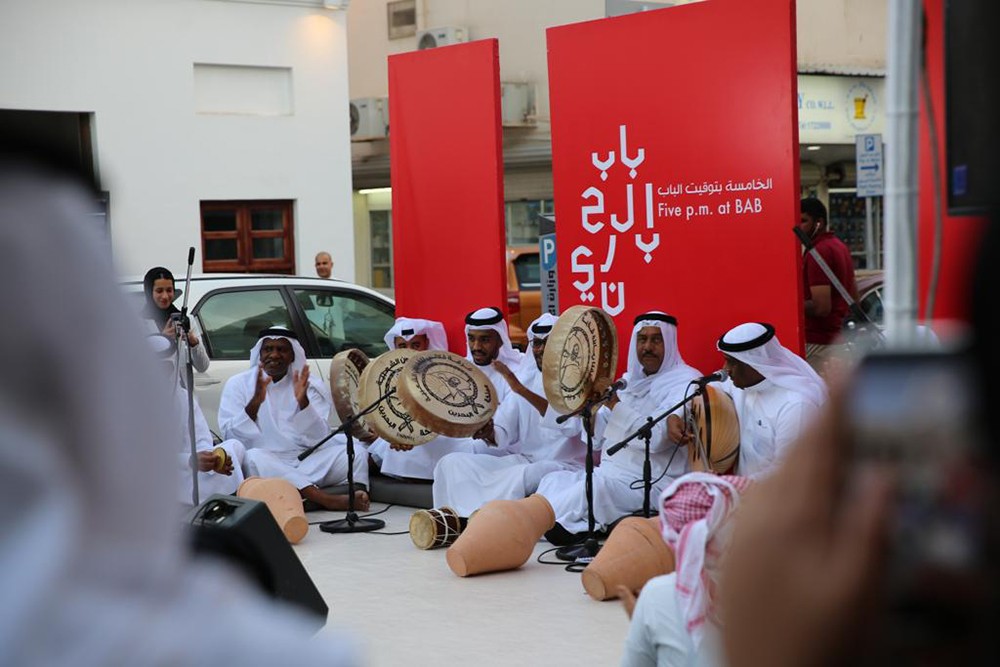 الفنون الشعبية .. في ختام "الخامسة بتوقيت الباب"