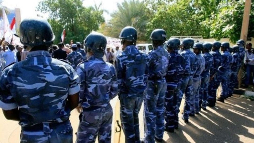 شرطيو السودان في إضراب.. ولائحة مطالب للمجلس العسكري