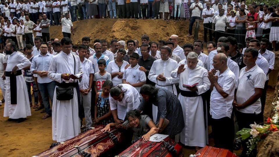 بعد مجزرة العيد.. لا "نقاب" في سريلانكا