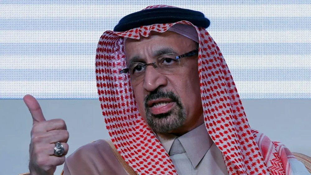 الفالح: السعودية مستعدة لتلبية طلب المستهلكين من النفط