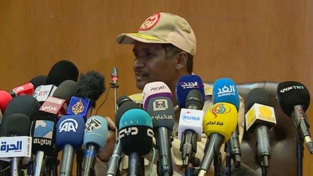 المجلس العسكري السوداني: ملتزمون بالتفاوض ولا للفوضى