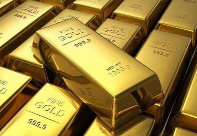  هبوط الذهب بضغط الأسهم الأميركية